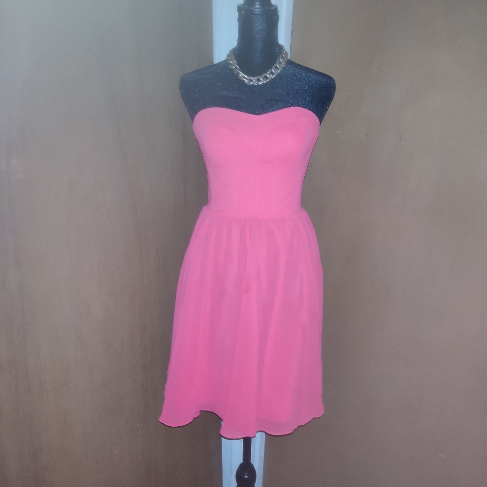 3/$20 Guess strapless mini dress